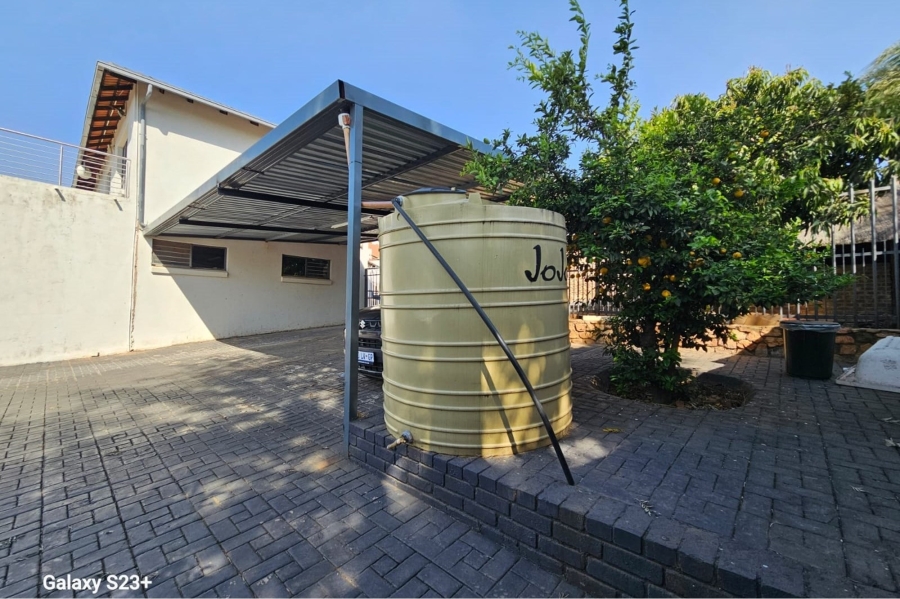 4 Bedroom Property for Sale in Amandasig Gauteng