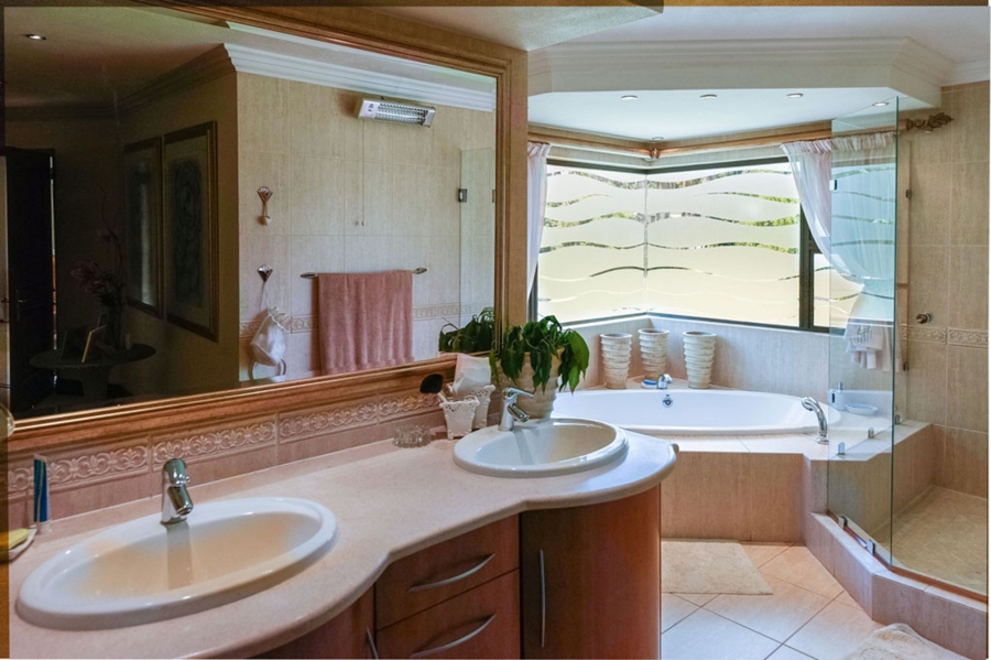 4 Bedroom Property for Sale in Northdene Gauteng