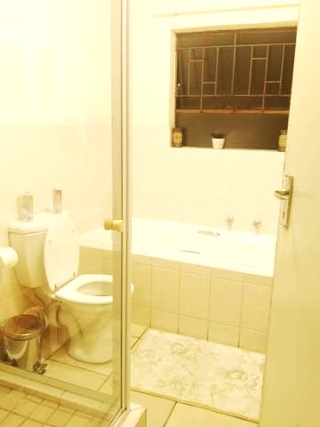 2 Bedroom Property for Sale in Amorosa Gauteng
