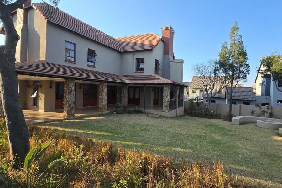 2 Bedroom Property for Sale in Mooikloof Gauteng