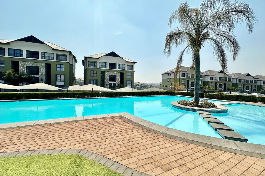 2 Bedroom Property for Sale in Waterfall Gauteng