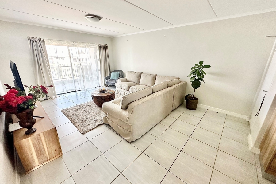 2 Bedroom Property for Sale in Waterfall Gauteng