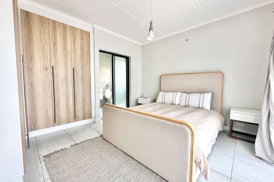 2 Bedroom Property for Sale in Waterfall Gauteng