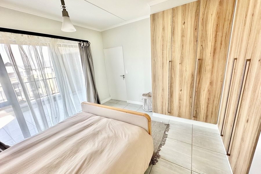2 Bedroom Property for Sale in Waterfall Gauteng