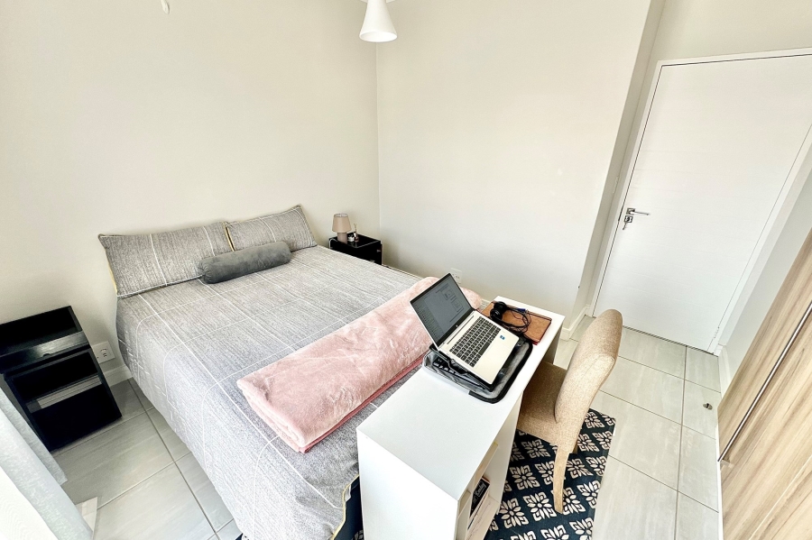 2 Bedroom Property for Sale in Waterfall Gauteng