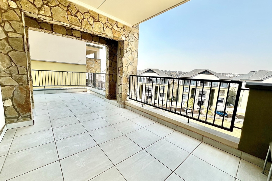 2 Bedroom Property for Sale in Waterfall Gauteng