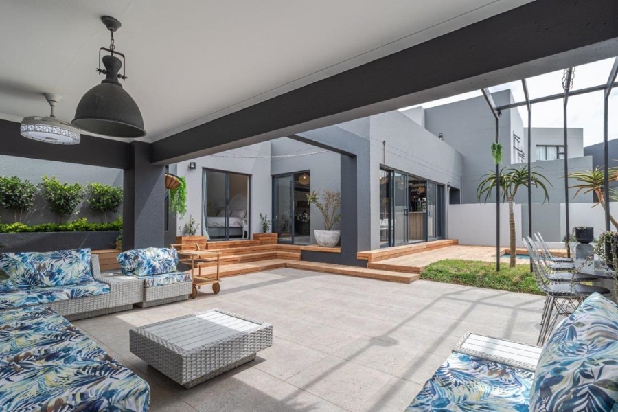 4 Bedroom Property for Sale in Homes Haven Gauteng