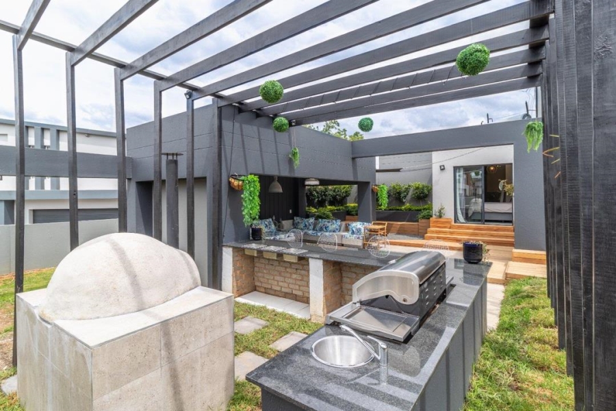 4 Bedroom Property for Sale in Homes Haven Gauteng