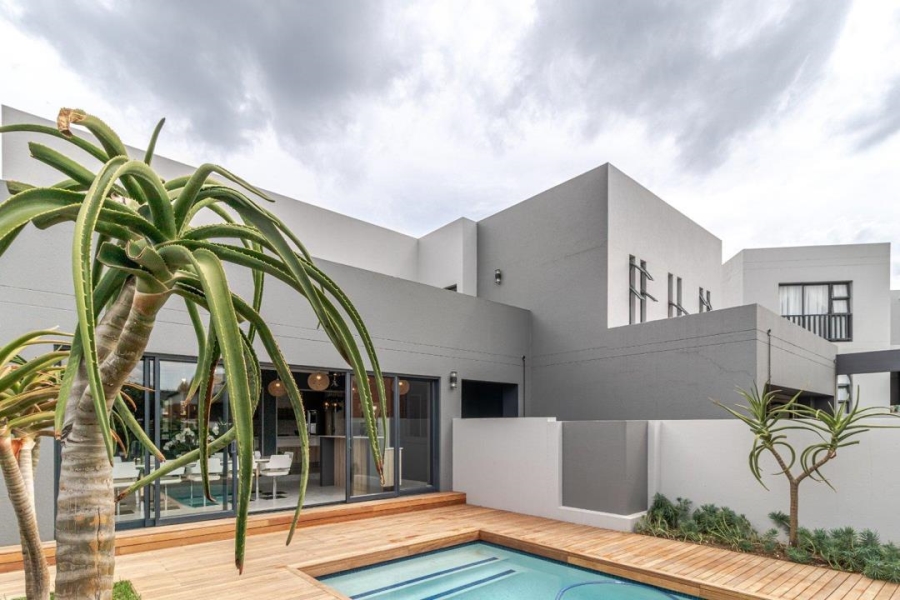 4 Bedroom Property for Sale in Homes Haven Gauteng