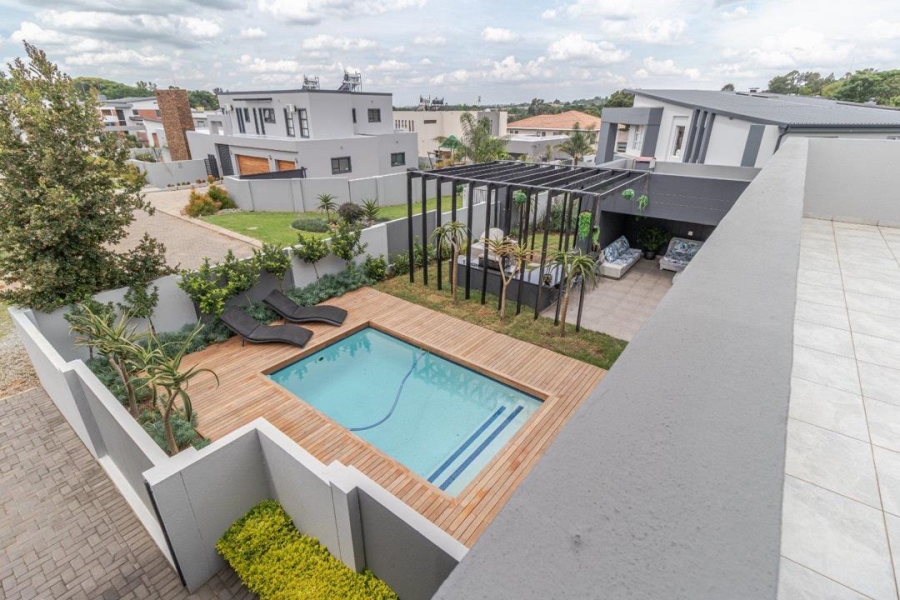 4 Bedroom Property for Sale in Homes Haven Gauteng