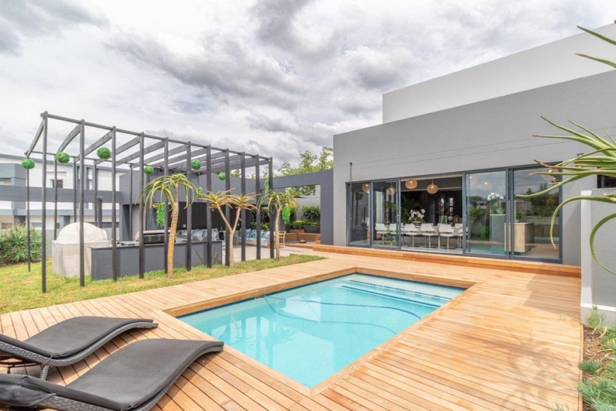 4 Bedroom Property for Sale in Homes Haven Gauteng