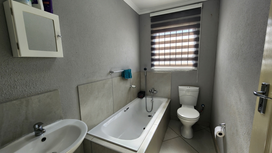 3 Bedroom Property for Sale in Bergsig Gauteng