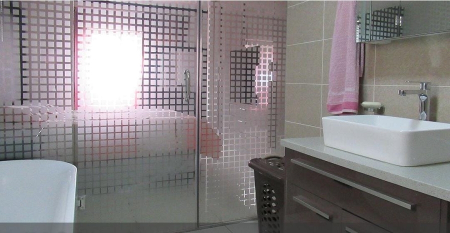 3 Bedroom Property for Sale in Carlswald Gauteng