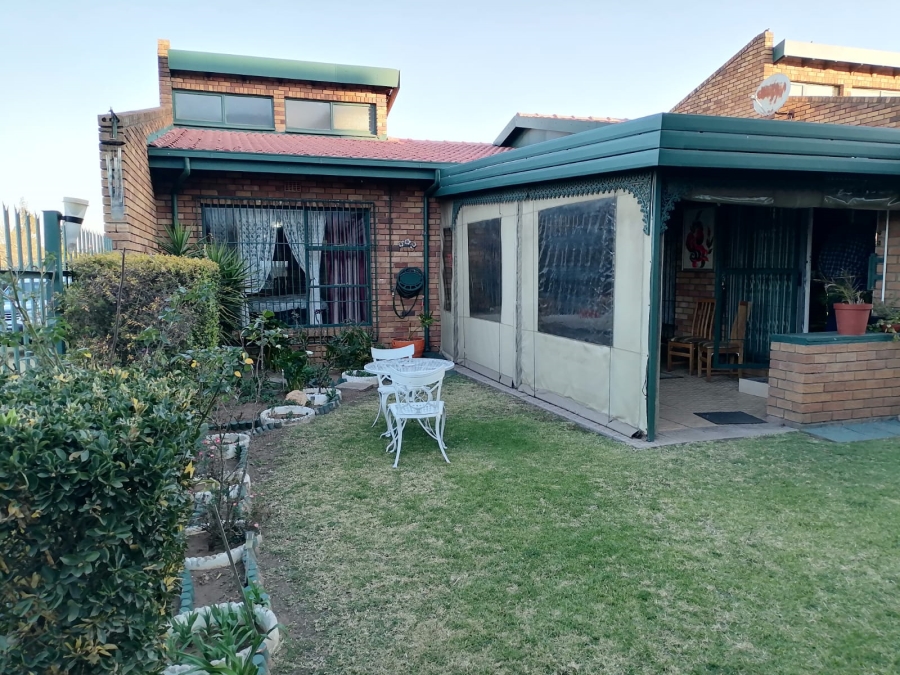 3 Bedroom Property for Sale in Dalpark Ext 1 Gauteng