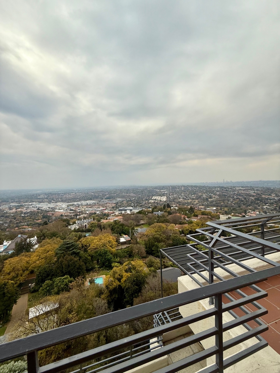 To Let 2 Bedroom Property for Rent in Northcliff Gauteng