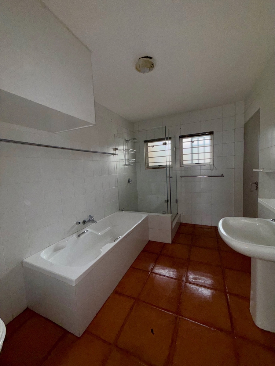 To Let 2 Bedroom Property for Rent in Northcliff Gauteng