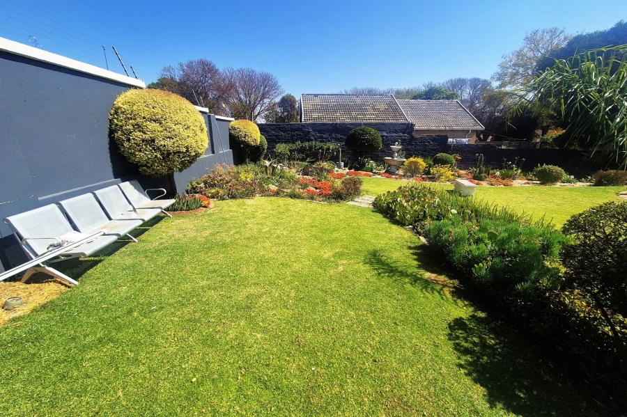 1 Bedroom Property for Sale in Fourways Gauteng