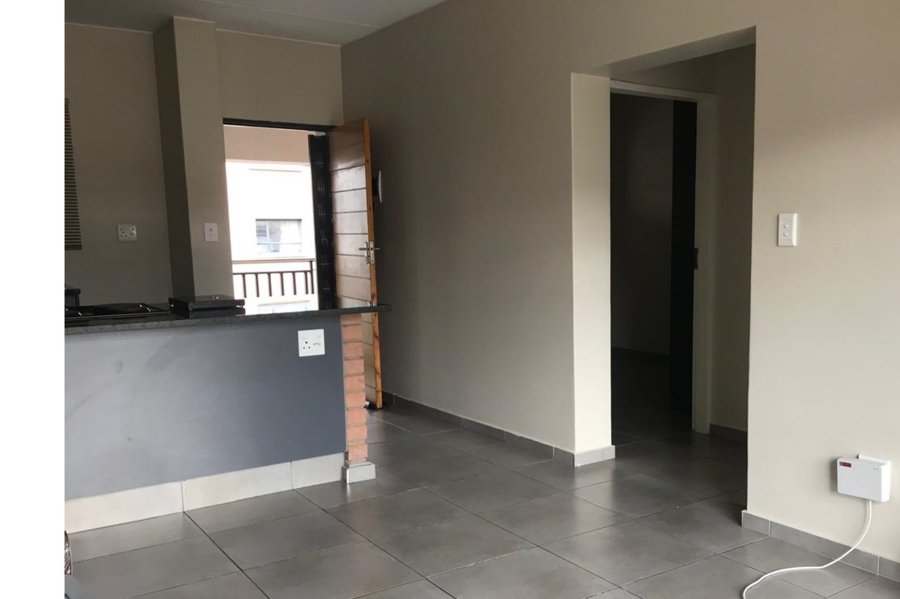 To Let 2 Bedroom Property for Rent in Vorna Valley Gauteng