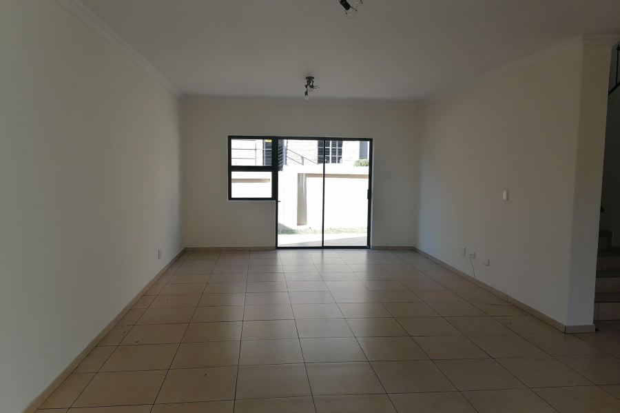 To Let 3 Bedroom Property for Rent in North Riding Gauteng