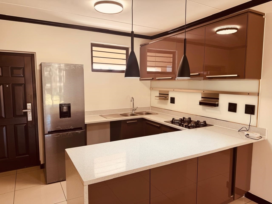 To Let 2 Bedroom Property for Rent in Blue Hills Gauteng