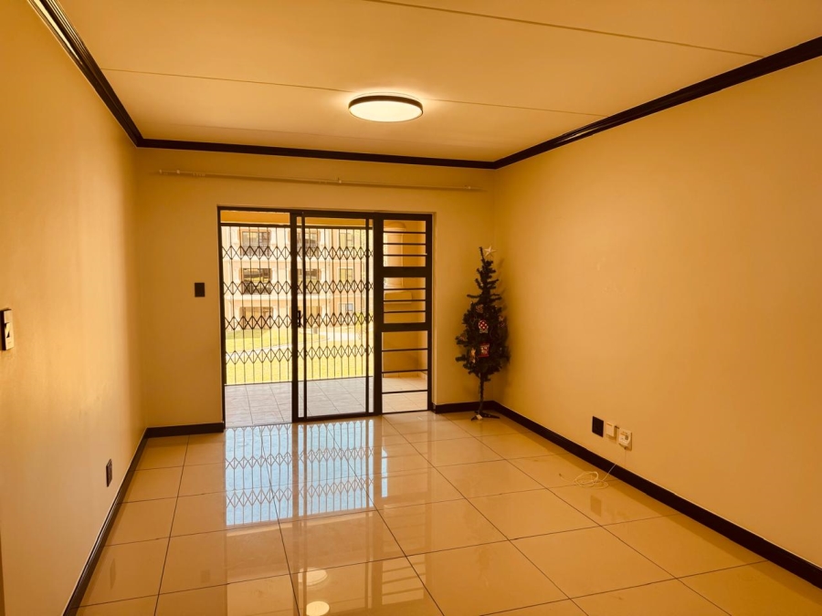 To Let 2 Bedroom Property for Rent in Blue Hills Gauteng