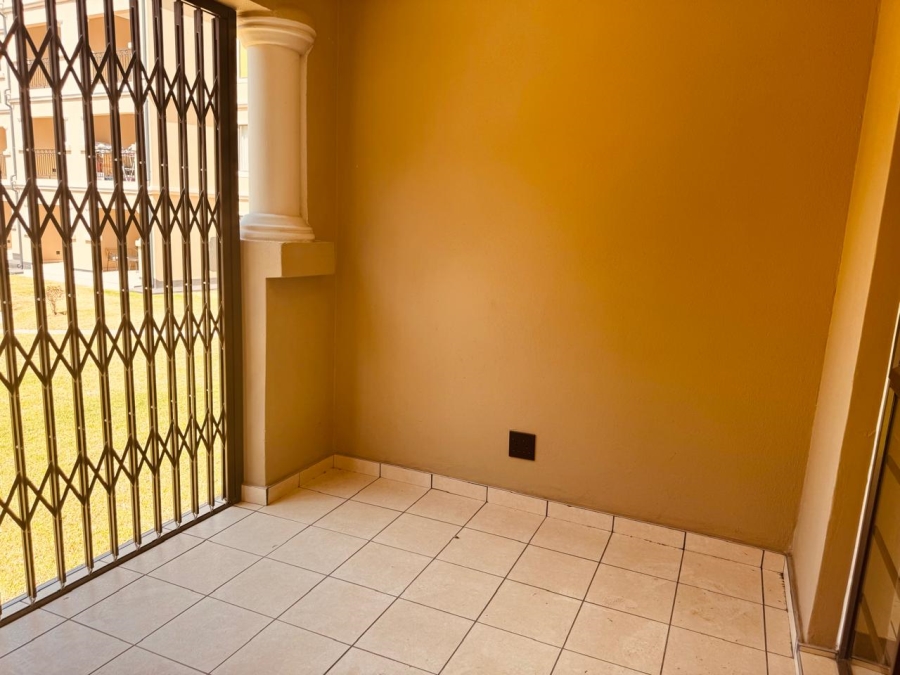 To Let 2 Bedroom Property for Rent in Blue Hills Gauteng