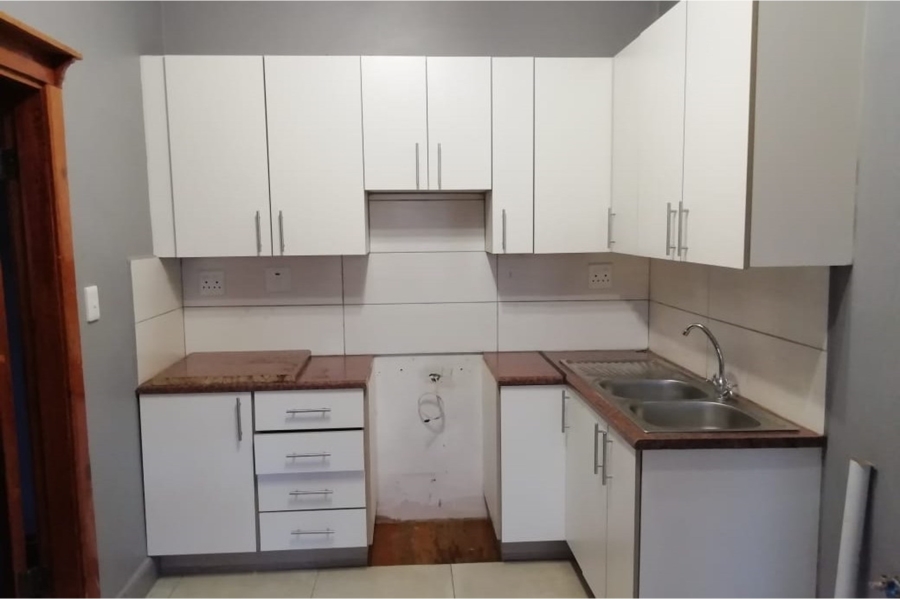 4 Bedroom Property for Sale in Bezuidenhout Valley Gauteng