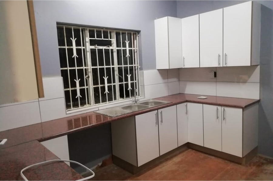 4 Bedroom Property for Sale in Bezuidenhout Valley Gauteng