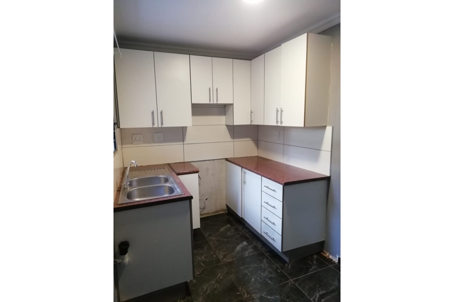 4 Bedroom Property for Sale in Bezuidenhout Valley Gauteng