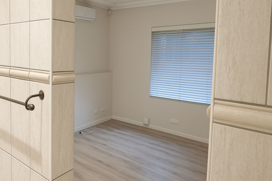 To Let 2 Bedroom Property for Rent in Fourways Gauteng