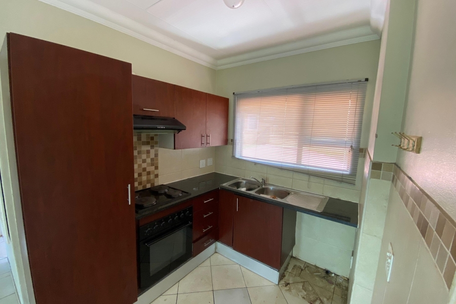To Let 2 Bedroom Property for Rent in Kibler Park Gauteng