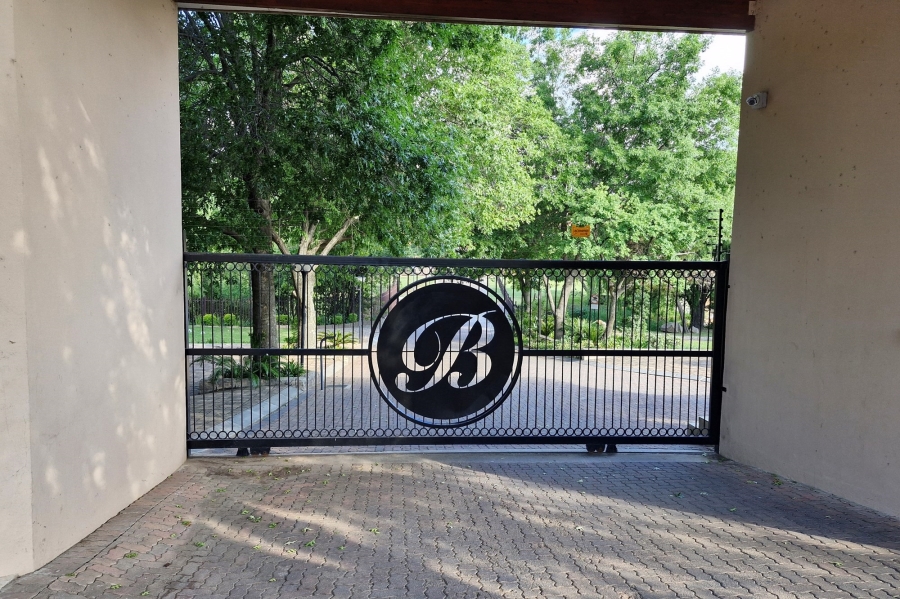 3 Bedroom Property for Sale in Noordhang Gauteng