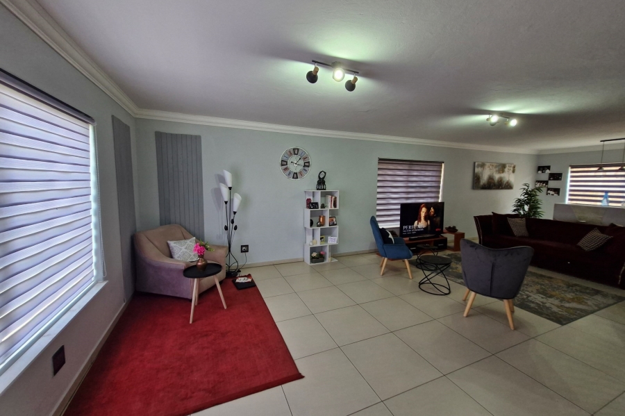 3 Bedroom Property for Sale in Noordhang Gauteng