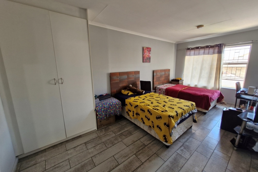 3 Bedroom Property for Sale in Noordhang Gauteng