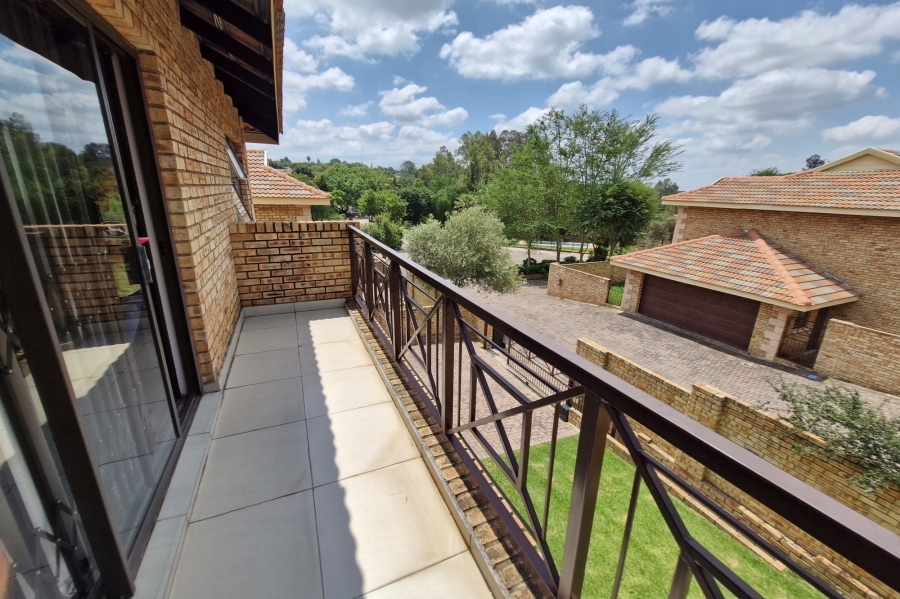 3 Bedroom Property for Sale in Noordhang Gauteng