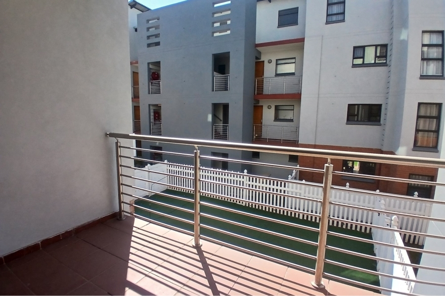 2 Bedroom Property for Sale in Waterfall Gauteng