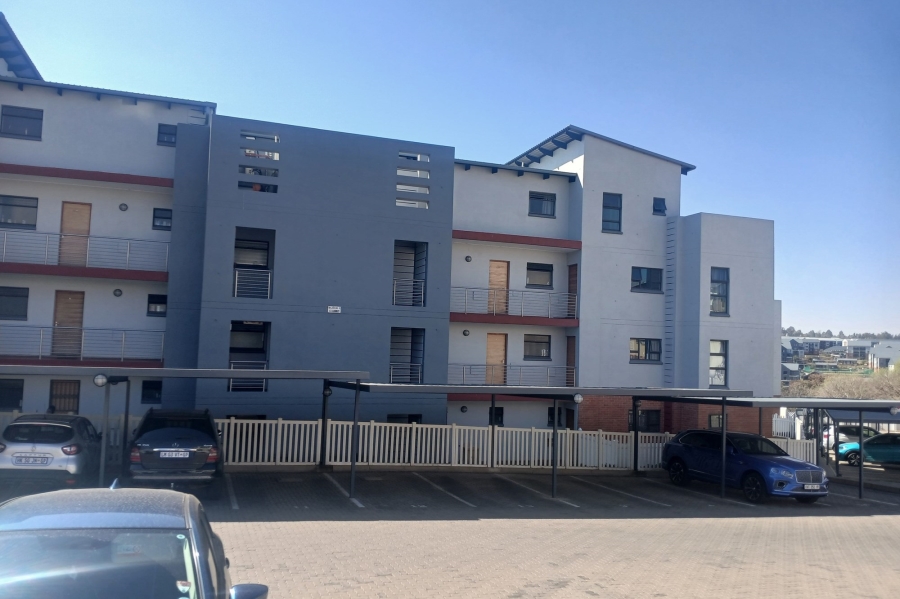 2 Bedroom Property for Sale in Waterfall Gauteng