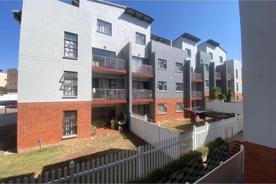 2 Bedroom Property for Sale in Waterfall Gauteng