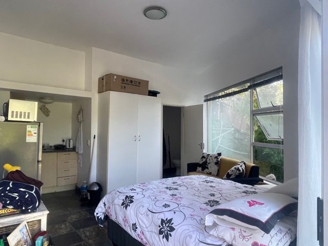 To Let 1 Bedroom Property for Rent in Robindale Gauteng