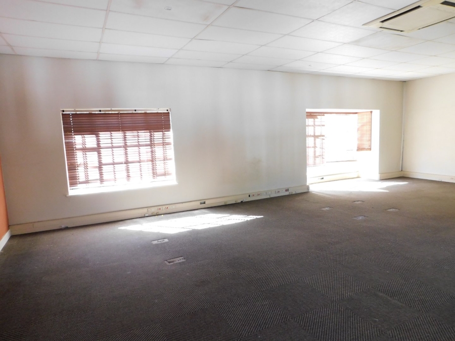 To Let commercial Property for Rent in Dunkeld West Gauteng