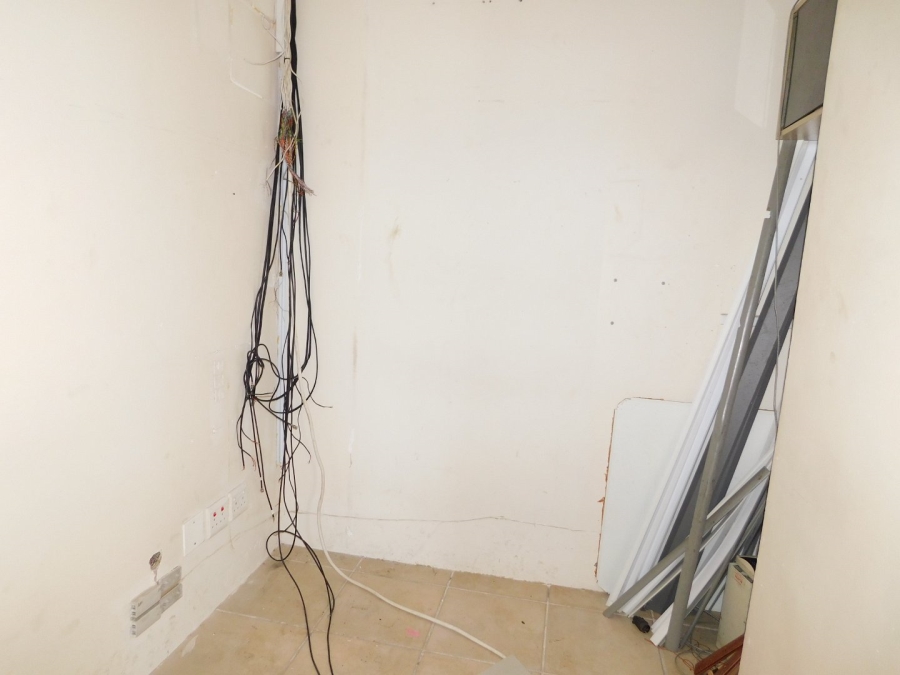 To Let commercial Property for Rent in Dunkeld West Gauteng