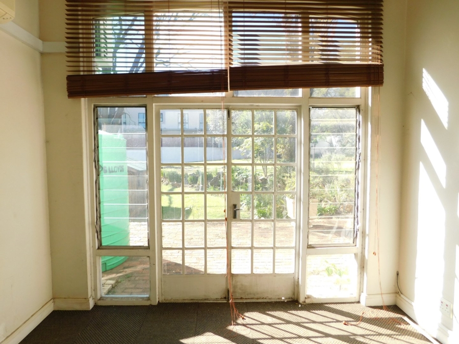To Let commercial Property for Rent in Dunkeld West Gauteng