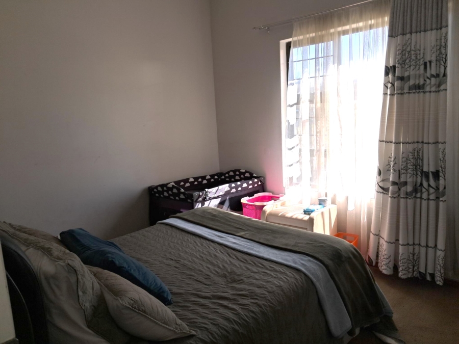 To Let 2 Bedroom Property for Rent in Discovery Gauteng
