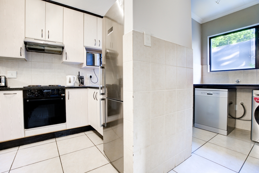 2 Bedroom Property for Sale in Broadacres Gauteng