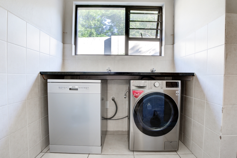2 Bedroom Property for Sale in Broadacres Gauteng
