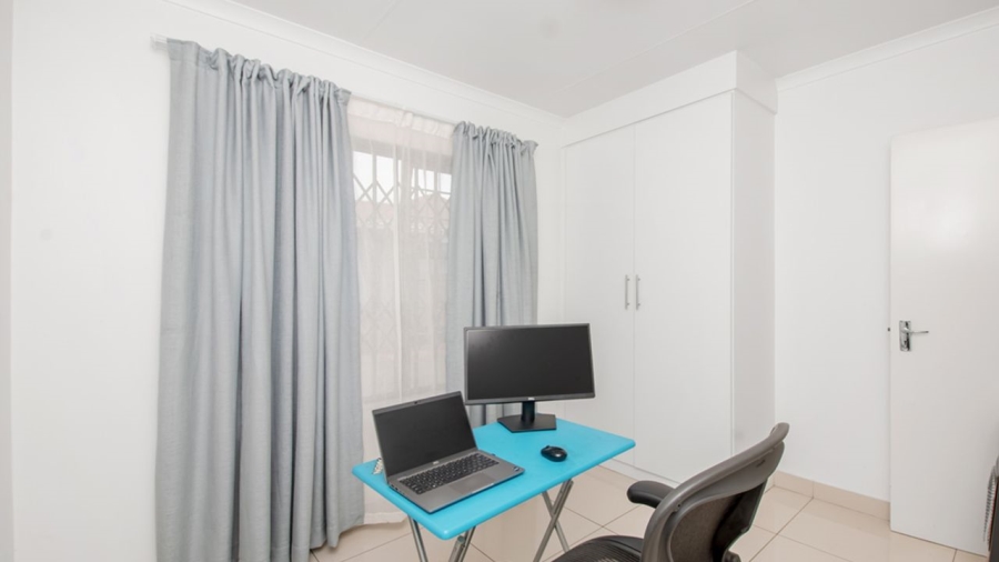 3 Bedroom Property for Sale in Parkrand Gauteng