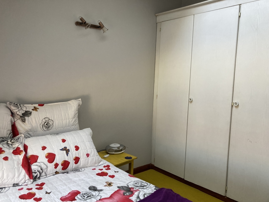 2 Bedroom Property for Sale in Vorna Valley Gauteng