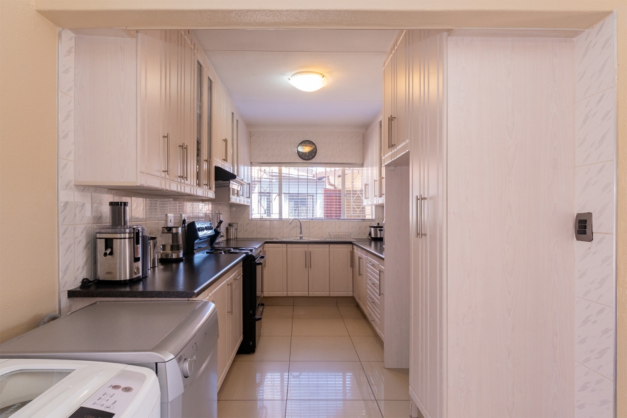 3 Bedroom Property for Sale in Delmore Park Gauteng