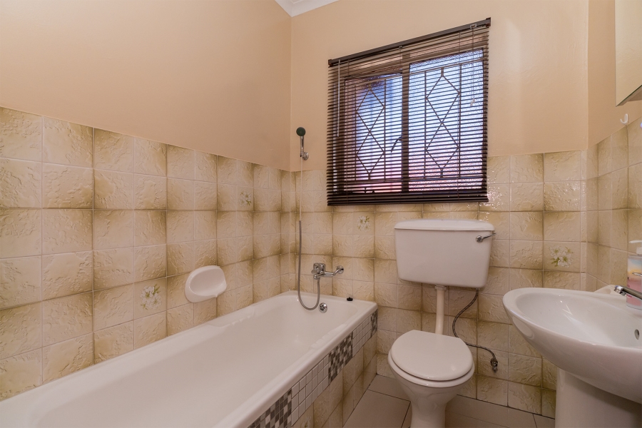 3 Bedroom Property for Sale in Delmore Park Gauteng
