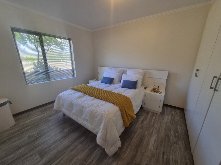To Let 2 Bedroom Property for Rent in Jackal Creek Golf Estate Gauteng